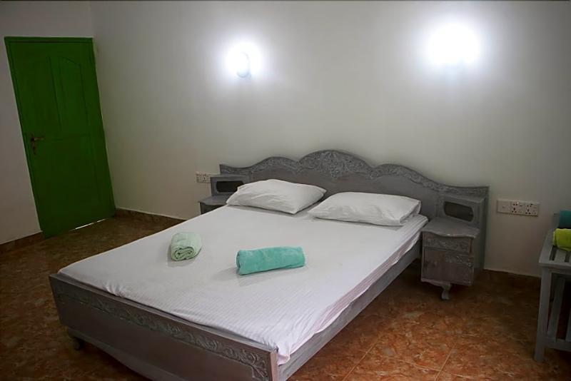 Flipflop Hostel Negombo Buitenkant foto