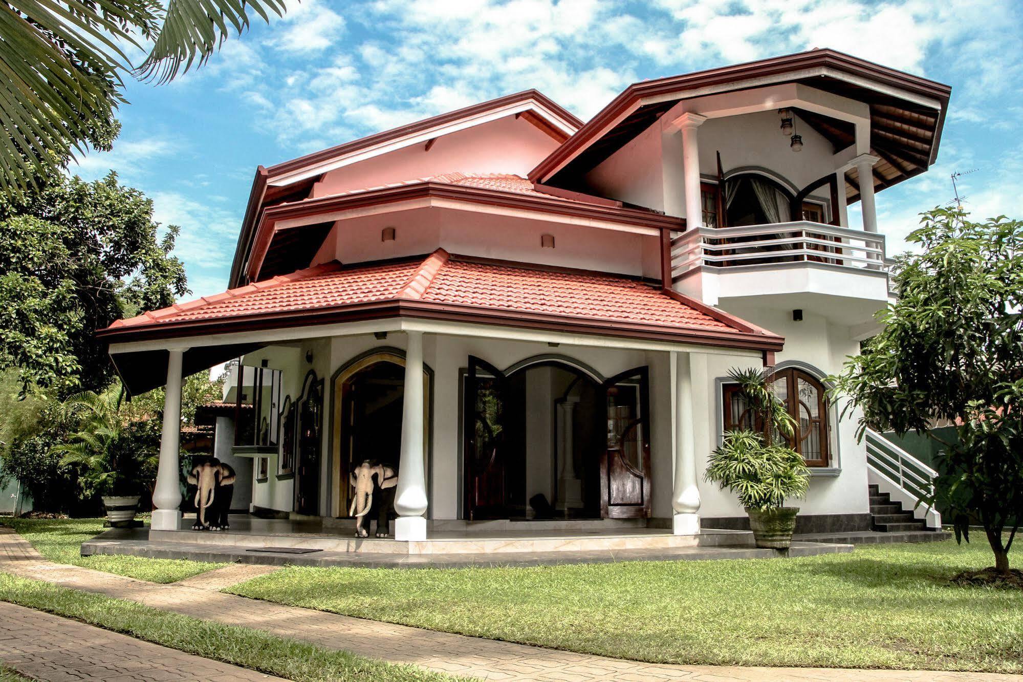 Flipflop Hostel Negombo Buitenkant foto